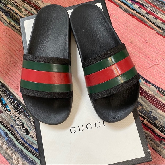 pre owned gucci slides